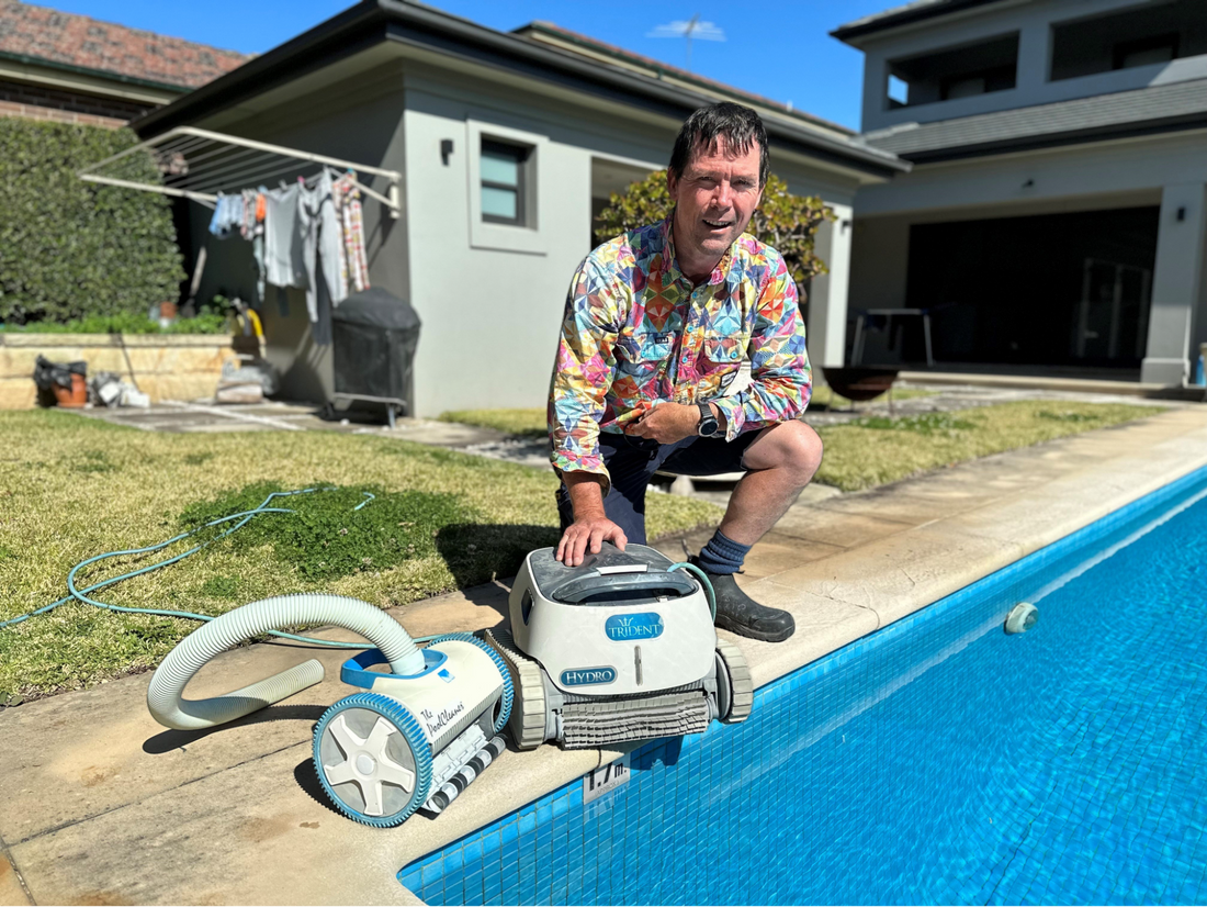 Robotic Pool Cleaners vs Traditional Pool Vacuums